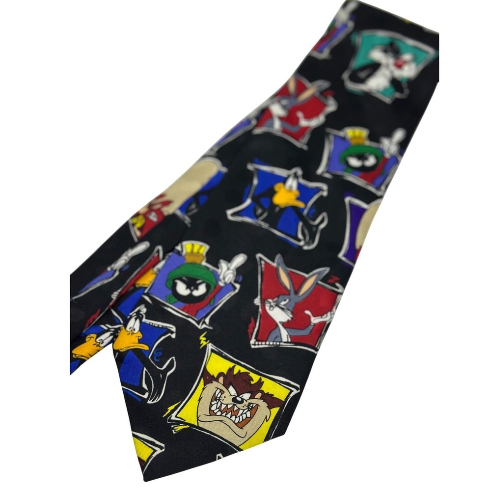 VTG 1994 Looney Tunes Mania Men's Neck Tie 3.75" Taz Bugs Bunny Sylvester Daffy